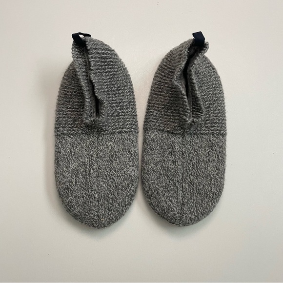 Bombas Gripper Slippers Soft Lightweight Cushioned Travel Packable Grey Medium - Picture 1 of 13